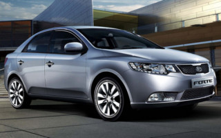  Kia Forte 2013 giá từ 534 triệu đồng 