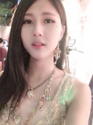 Làm con gái thì dễ, hạnh phúc mới khó!