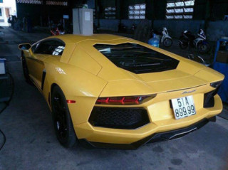 Lamborghini Aventador giá 22 tỷ đồng, biển tứ quý 9