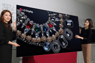 LG thành công phát triển hai TV OLED ‘khủng’ độ phân giải 8K, cuộn tròn được