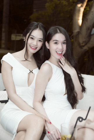 Linh Chi tinh khôi cùng sắc trắng
