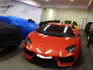 Lộ ảnh garage siêu xe triệu đô của đại gia Sài thành