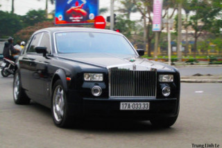 Ngắm dàn xe sang, biển độc triệu đô quê lúa Thái Bình
