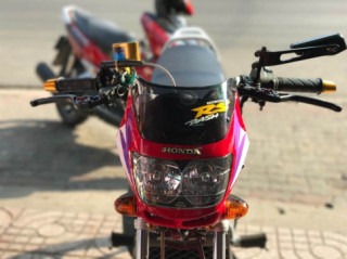 Nova RS độ nhẹ nhàng đầy ấn tượng của dân chơi Việt
