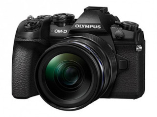  Olympus ra E-M1 Mark II chụp 60 hình mỗi giây 
