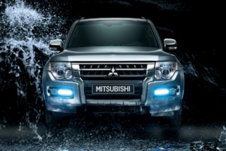  Pajero 2015 nhập khẩu về Việt Nam giá 1,9 tỷ đồng 