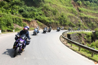 Phượt Tây Bắc: Xe máy nên được thay dầu nhớt và kiểm tra săm lốp, đèn pha, phanh, còi
