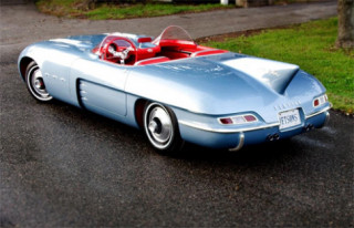  Pontiac Club de Mer 