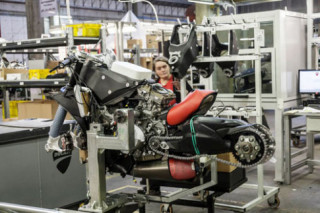  Quy trình lắp ráp siêu phẩm 1199 Panigale 