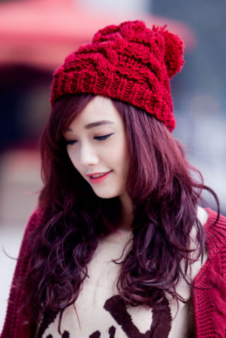 Rạng ngời, cuốn hút như nàng sinh viên tóc đỏ
