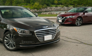 So kè Hyundai Genesis 2015 và Nissan Maxima 2016