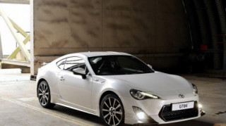 Toyota GT86 muốn có “bộ xương” của Mazda MX5 Miata?