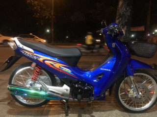 Wave S125 dọn nhẹ với dàn chân khá bén
