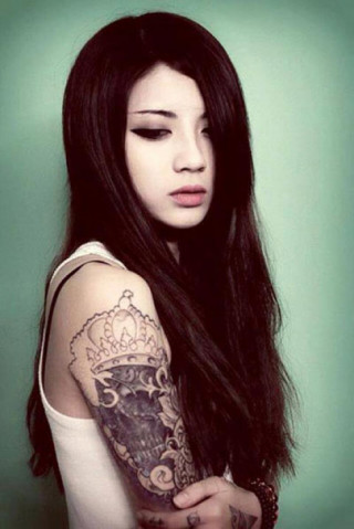 Yêu em, hãy yêu cả những hình xăm