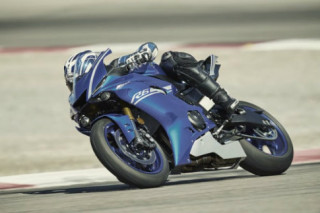 2017 Yamaha YZF-R6: Đột phá hay bình cũ rượu mới?