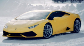 Chiêm ngưỡng Lamborghini Huracan trượt băng cực đỉnh