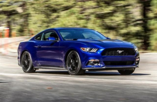 Ford Mustang V8 GT dự kiến có giá bán khoảng 130.787 USD