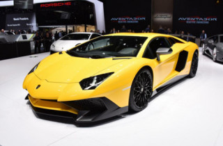  Lamborghini Aventador SV - siêu bò nửa triệu USD tại Mỹ 