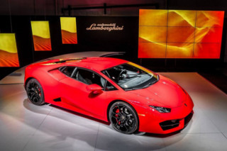 Lamborghini Huracan LP 580-2 vén màn tại LA Auto Show