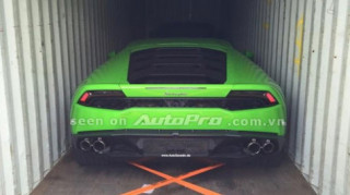 Lamborghini Huracan LP 610-4 xanh cốm bất ngờ về Việt Nam