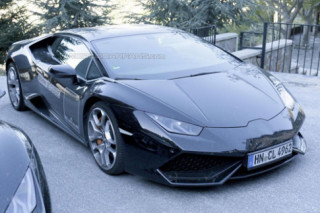  Lamborghini Huracan thêm bản hiệu suất cao 