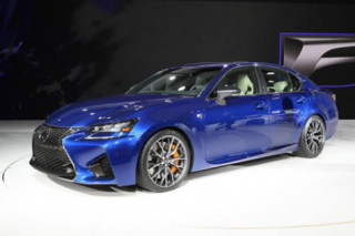 Lexus GS F trình làng: BMW M6 hãy dè chừng