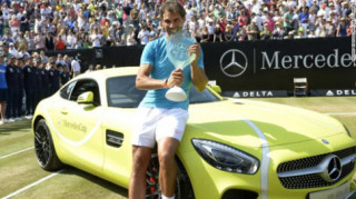 Rafael Nadal ‘chê’ siêu xe Mercedes-AMG GT S, thích Kia hơn