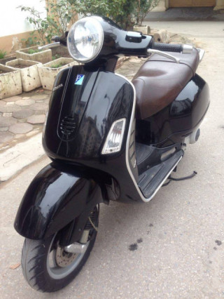 Rao bán Vespa GT Granturissmo Đen 2006 biển 29U nguyên bản chăm sóc kỹ 21tr500