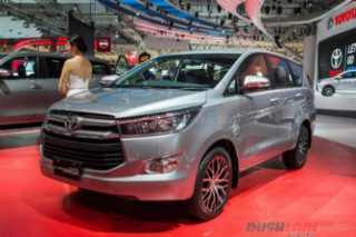 Toyota Innova 2016 bán tại Indonesia rẻ bằng nửa ở Việt Nam