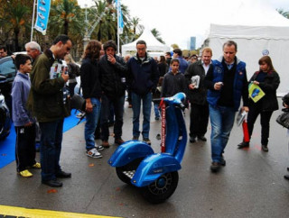 Vespa Segway hai bánh cực “độc” ra mắt