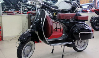  Vespa VBB Standard 150 bắt mắt ở Sài Gòn 