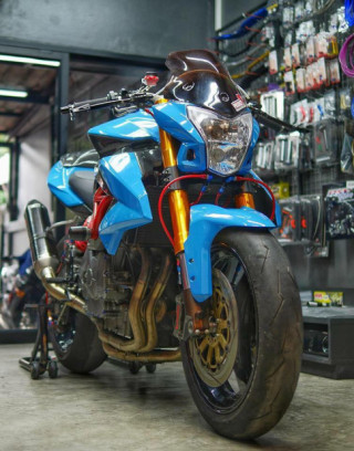 Benelli TNT 600 độ choáng ngợp từ dàn option khủng