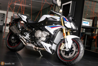 Cận cảnh BMW S1000R 2018 full option có giá từ 529 triệu VND tại Việt Nam