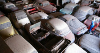 ‘Đột nhập’ bộ sưu tập 700 xe hơi độc đáo trên thế giới