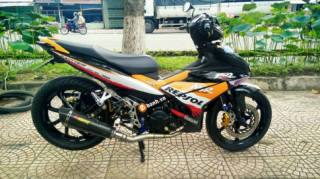 Exciter 150 độ một gắp cuốn hút với tem đấu Repsol