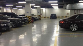 Hà Nội: Một hầm đỗ xe có tới 3 chiếc Bentley