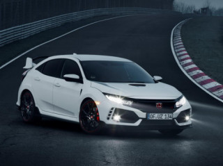 Honda Civic Type R chốt giá từ 912 triệu đồng