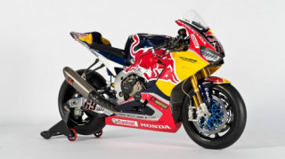 Honda Fireblade SP2 là phiên bản cao cấp nhất của dòng CBR1000 RR mà Big Red vừa ra lò