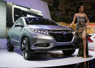  Honda Urban SUV concept lộ thông số động cơ 