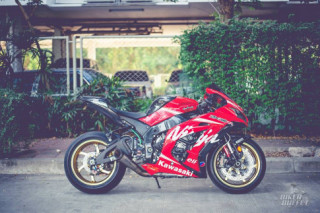 Kawasaki ZX-10RR độ phong cách Red Winter Test đầy khác biệt