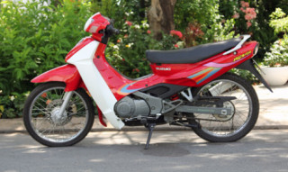  Suzuki RGV 120 chưa một lần lăn bánh ở Sài Gòn 