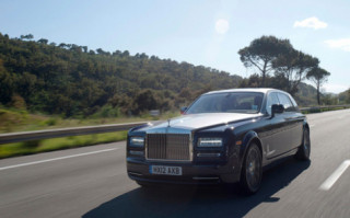 Vì sao Rolls-Royce Phantom Đông A có giá 83,8 tỉ đồng?