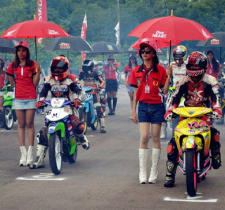 YAMAHA 125ZR 2016 – QUỶ DỮ HỒI SINH