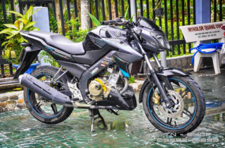 Yamaha FZ 150 trang bị nhiều option tại miền Tây sông nước