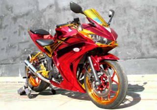  Yamaha R25 bọc crôm phong cách ‘Iron Man’ 