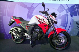  Yamaha trình làng FZ mới giá từ 1.270 USD 