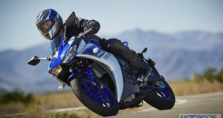 Yamaha YZF-R3 cho đặt hàng trước giá 103 triệu đồng