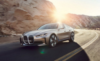 BMW Concept i4 lộ diện hoàn toàn, lưới tản nhiệt xấu không chê được