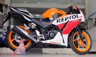  Honda CBR150R 2015 đầu tiên tại Việt Nam 