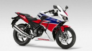  Honda CBR300R thay thế CBR250R từ tháng 7 